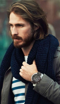 mens-long-hairstyle